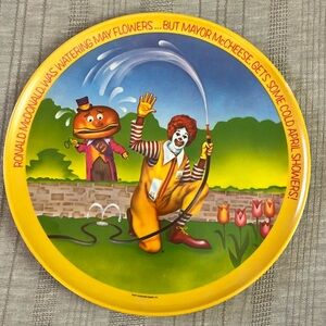 McDonald’s Vintage Plate 1977; Spring